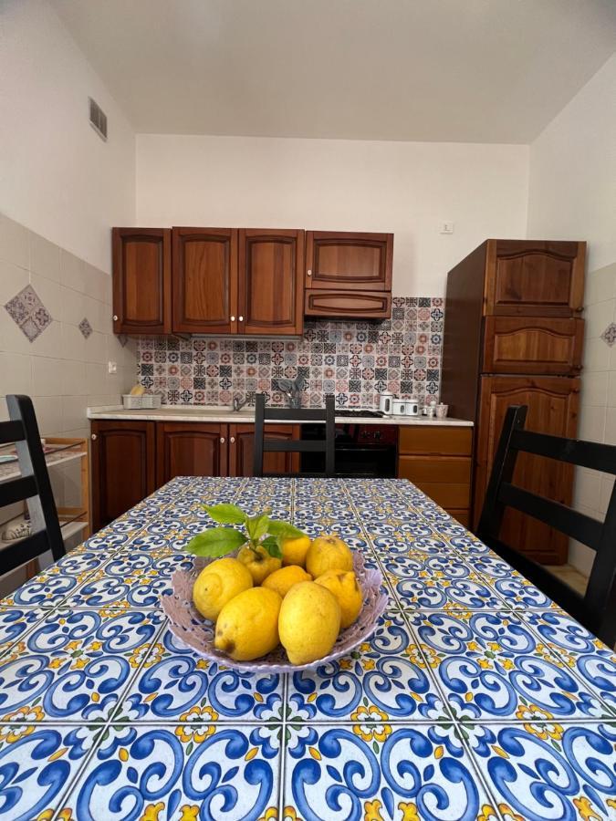 Casa Vacanze "Sautufao" Santa Venerina Exterior foto