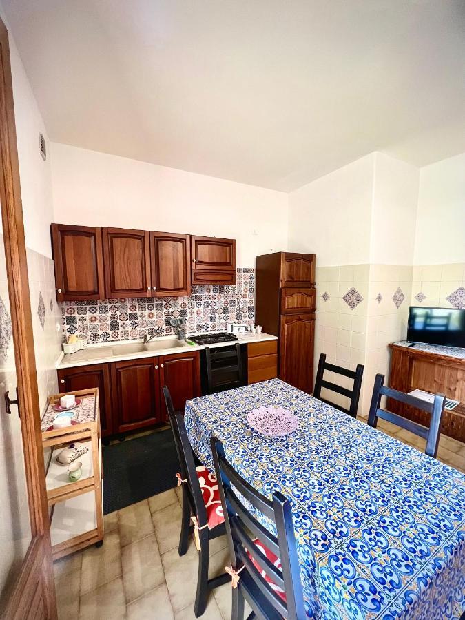Casa Vacanze "Sautufao" Santa Venerina Exterior foto